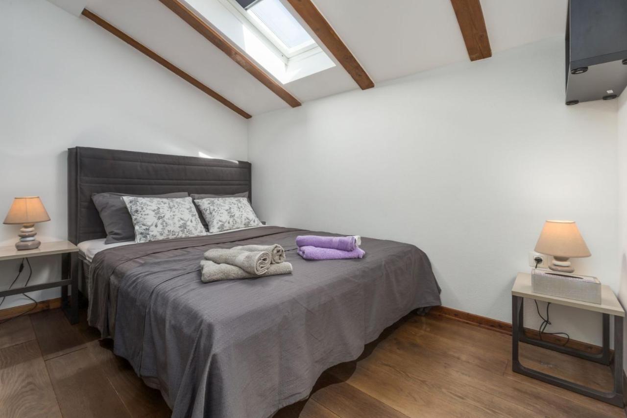 Rovinj Apartments ภายนอก รูปภาพ