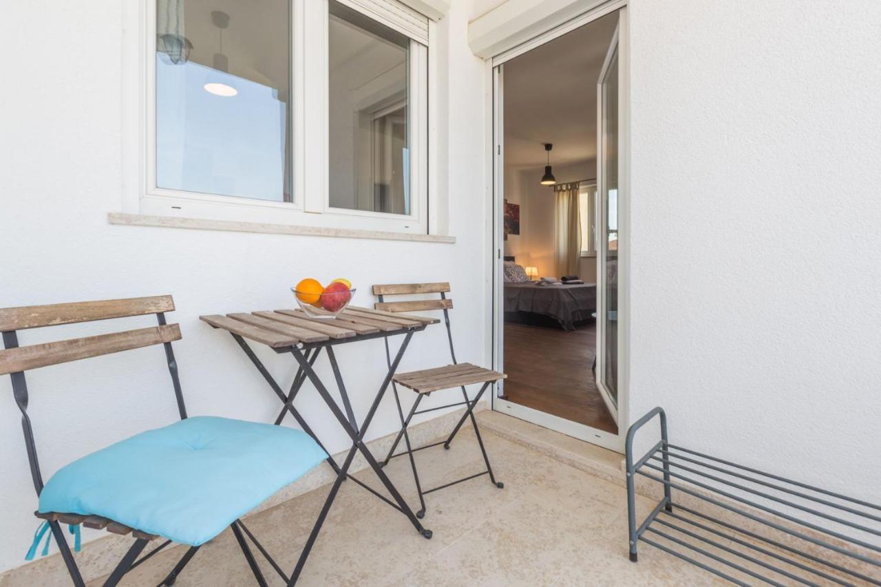 Rovinj Apartments ภายนอก รูปภาพ